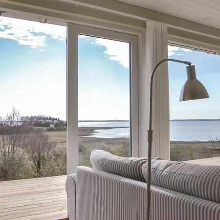 펜션 Two-bedroom In