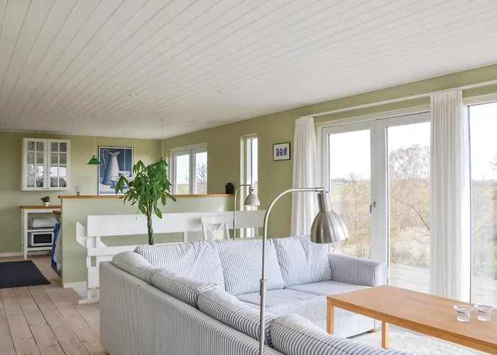 Two-bedroom In Ferienhaus *